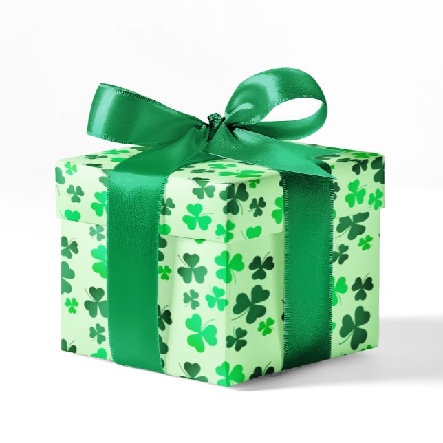 Papier Cadeau Parti Shamrock Jour de la Saint Patrick irlandais  (Créateur téléchargé)