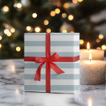 Papier Cadeau Pastel Bleu et Blanc Large Horizontal<br><div class="desc">Papier d'enveloppement horizontal à rayures pastel bleu et blanc</div>