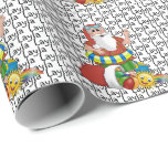 Papier Cadeau père Noël Christmas Name Beach<br><div class="desc">Joli papier d'emballage Père Noël avec le nom de l'enfant!  Customisez ce modèle avec le nom de votre enfant et faites-le apparaître sur tout le papier !  père Noël est sur la plage et prête pour un Noël tropical ensoleillé !</div>