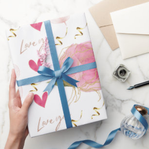 Papier Cadeau Pétales d'or : Histoire d'amour florale rose sur b