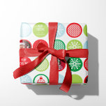 Papier Cadeau Photo de Custom Wrap<br><div class="desc">Toutes les photographies sont affichées. This product is only intended to be purchased once sample photographique replaced with your own images.</div>