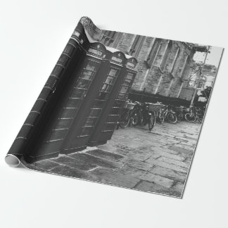 PAPIER CADEAU PHOTO GRAYSCALE DE QUATRE BOUCHES TÉLÉPHONIQUES RE