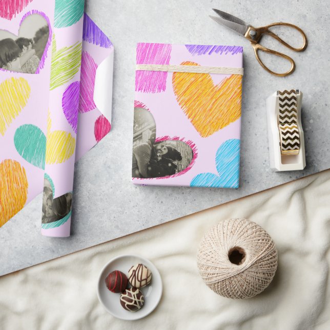 Papier Cadeau Photo Saint-Valentin Arc-en-ciel Coeurs tirés à la (Artisanat)