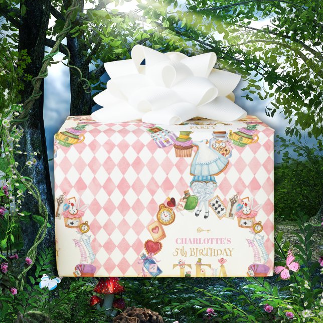 Papier Cadeau Pink Alice in Wonderland 5th Birthday   (Créateur téléchargé)