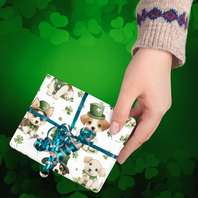 Papier Cadeau Puppies Vert Casquette Shamrock St. Patrick's Day (Créateur téléchargé)