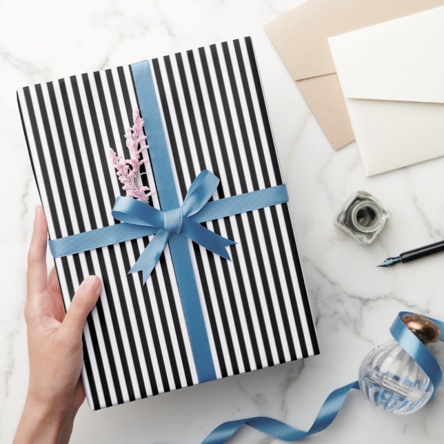Papier Cadeau Rayures noires et blanches (Cadeaux)