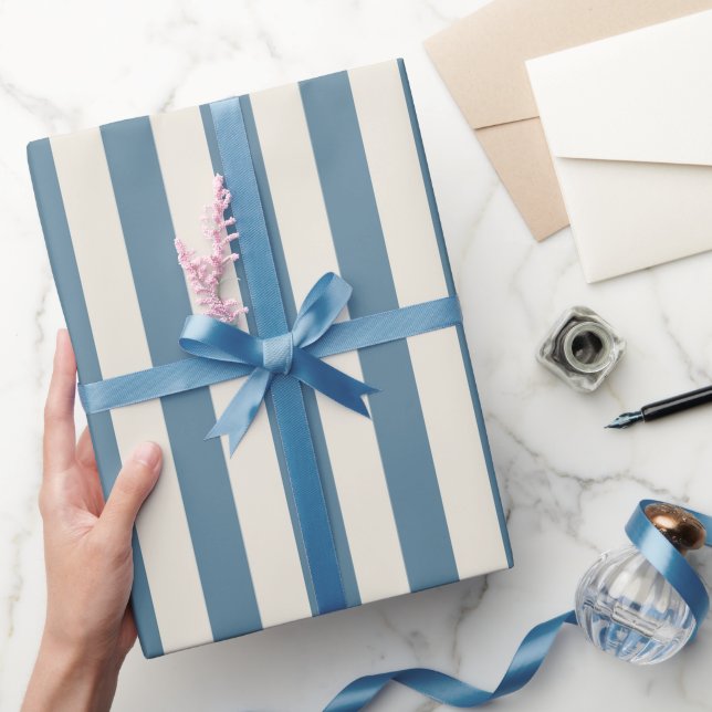Papier Cadeau Rayures verticales bleues et crème (Cadeaux)