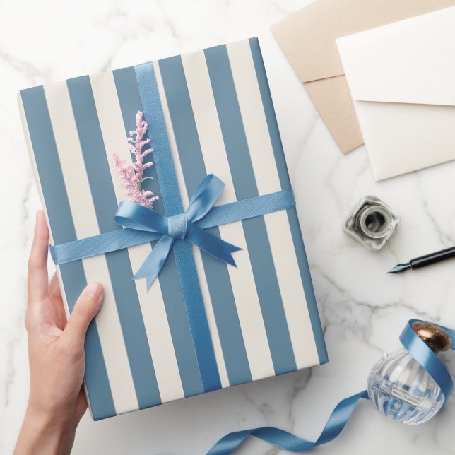Papier Cadeau Rayures verticales bleues et crème (Cadeaux)