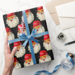 Papier Cadeau Rendre à Noël sa grandeur Trump Christmas Maga<br><div class="desc">Retro Rendre Noël grand à nouveau Trump Christmas Maga Père Noël</div>