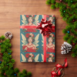 Papier Cadeau Retro les années 50 Tropical Christmas Pin-Up Beau<br><div class="desc">Une collection de beautés de Noël tropicales</div>