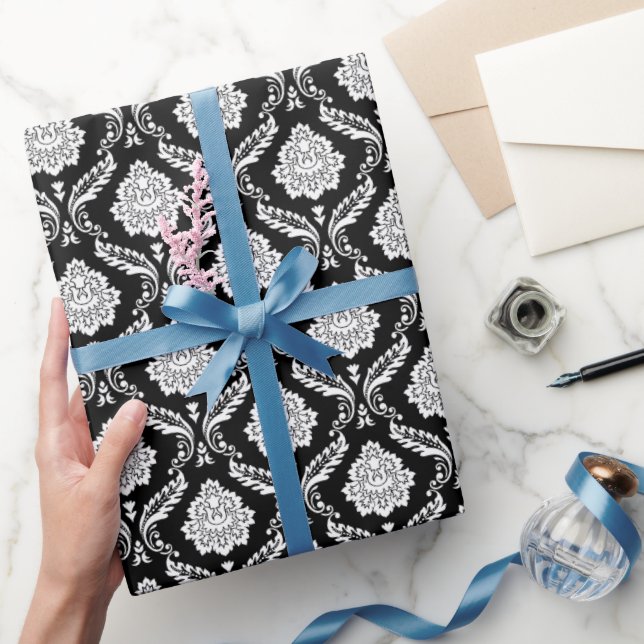 Papier Cadeau Rococo Damassé Rpt Motif Blanc sur Noir (Cadeaux)