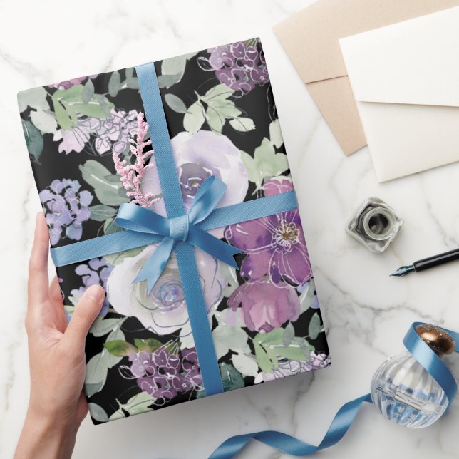 Papier Cadeau Rose florale blanche violette Fond noir (Cadeaux)