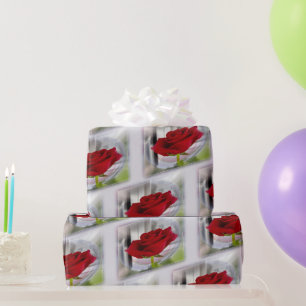 Papier Cadeau Rose rouge 2