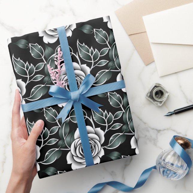 Papier Cadeau Roses Argent Métallisé Avec Feuilles Vert Foncé (Cadeaux)