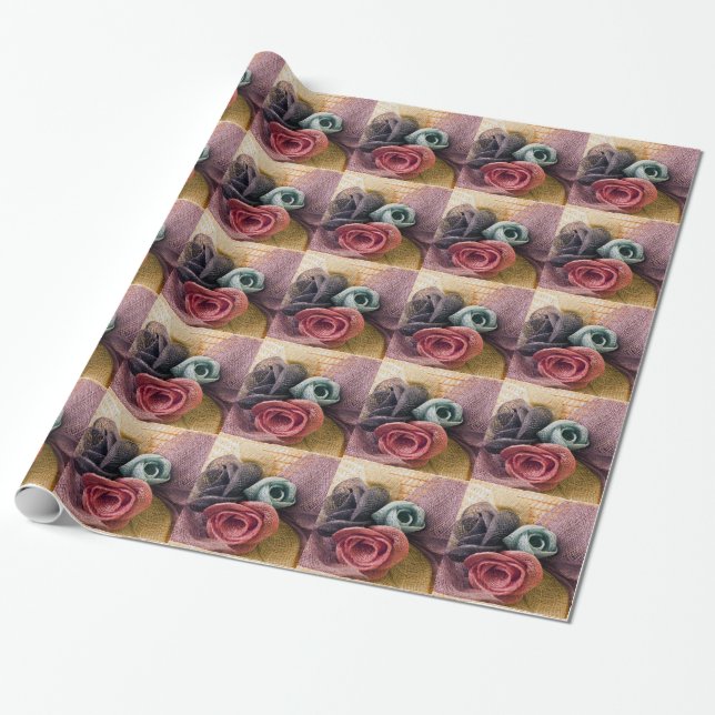Papier Cadeau Roses en raphia (Déroulé)