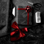 Papier Cadeau RPG Game On | Silver Fantasy Tabletop Roleplayer<br><div class="desc">JEU ON! alors choisissez votre initiative d'arme et de rouleau... Les papiers d'emballage RPG geek chic de nouveauté sont également parfaits pour les découpage de meubles éphémères do-it-yourself ou les projets de déco maison bricolage. Parfait pour n'importe quel vieux stylo/crayon et papier de l'école (PnP) joueur d'imaginaire avec un dice...</div>