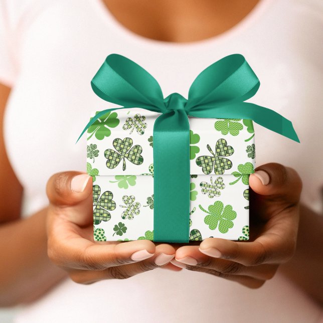 Papier Cadeau Shamrock vert Clover St. Patrick's Day (Créateur téléchargé)