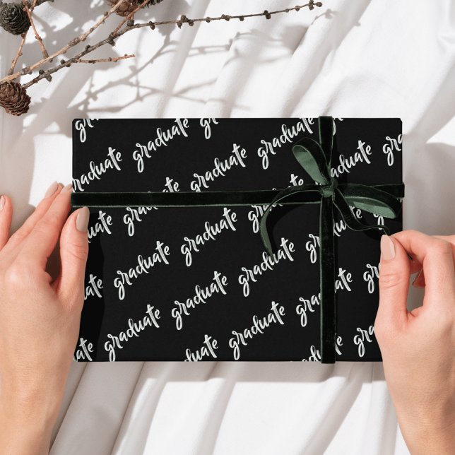 Papier Cadeau Simple Graduate Black and White Graduate Party (Simple Graduate Black And White Graduation party Wrapping Paper)