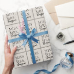 Papier Cadeau Simple Miss à Mme Ecru Ivory Fête des mariées<br><div class="desc">Conçu pour correspondre à notre collection botanique rustique. Surprenez la future mariée avec un papier d'emballage personnalisé. Le design est simple,  avec un en-tête qui dit miss à mrs enfermé par deux carrés</div>