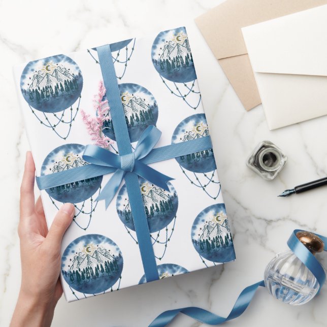 Papier Cadeau Snowy Mountain Pine Tree Nature Adventure Extérieu (Cadeaux)