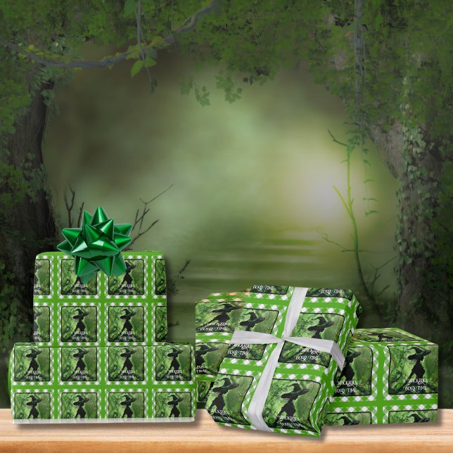 Papier Cadeau Sorcière peinte méchamment bien en vert Gingham ca (Créateur téléchargé)