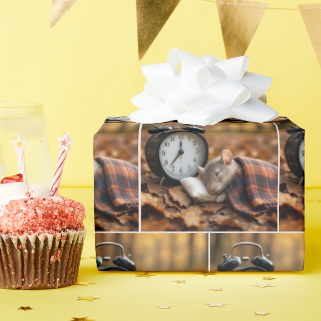 Papier Cadeau Souris dormant près d'un réveil (Fête d'anniversaire)