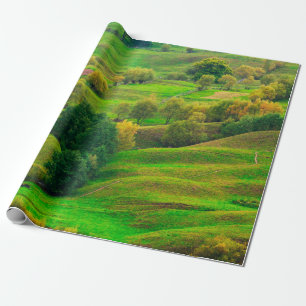 Papier Cadeau Superbe paysage de montagne au soleil du soir.