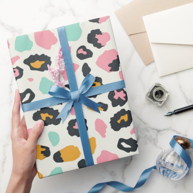 Papier Cadeau Taches de léopard pastel rose Safari (Cadeaux)