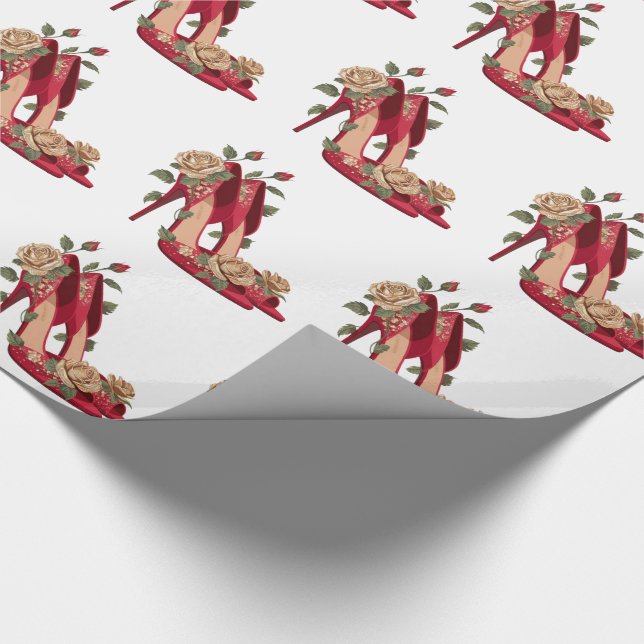 Papier Cadeau Talons hauts rouges élégants avec roses dorées     (Coin)