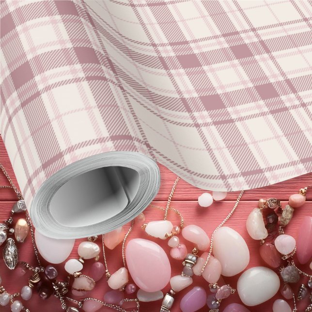 Papier Cadeau Tartan - Boho ciment blanc avec lumière à rose fon (Tartan - Boho Cement White with Light to Dark Pink Wrapping Paper by Leapfroglisics Shop)