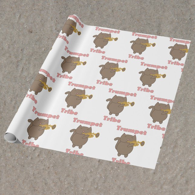 Papier Cadeau Tribu Trompette Chat Brun Rose (Wrapping paper with a pattern featuring a cat playing the trumpet and the text trumpet tribe.)