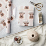 Papier Cadeau Vache Boho Highland avec Laurel<br><div class="desc">Jolie aquarelle vache des hautes terres avec laurier de fleurs nuptiales</div>