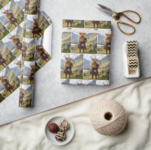 Papier Cadeau Vache des Highlands écossaise jouant de la cornemu