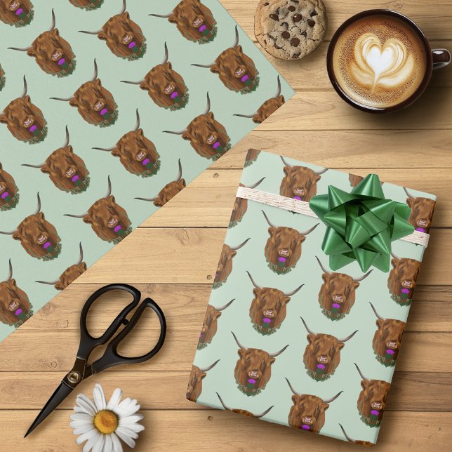Papier Cadeau Vache Écossaise des Highlands Thistle Celtique Vio (Créateur téléchargé)