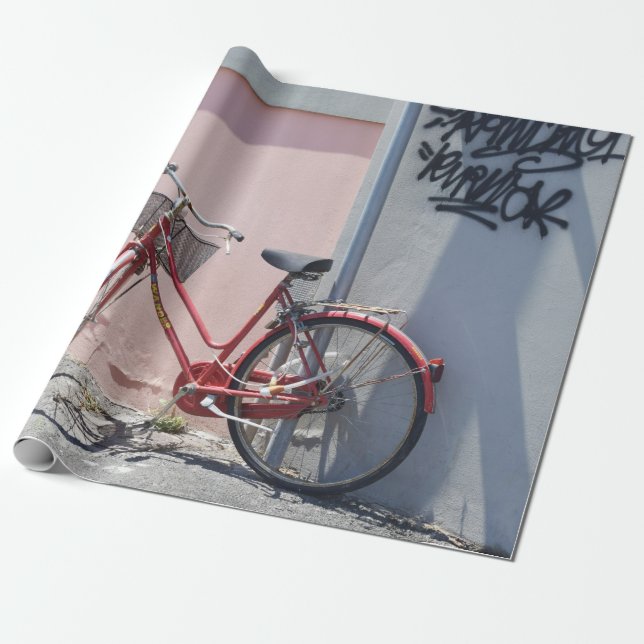 PAPIER CADEAU VÉLO DE COMMUTATEUR ROUGE SUR ROUTE (Déroulé)