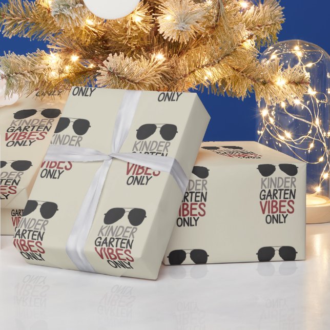 Papier Cadeau Vibes de jardin d'enfants seulement Retour à l'éco (Vacances)