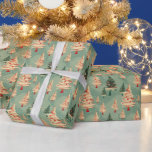Papier Cadeau Vintage Christmas Tree Motif Retro Festive Cheval<br><div class="desc">Ajoutez une touche nostalgique à votre saison de vacances avec ce motif de Noël vintage en vert et rouge minté. Les arbres fantaisistes d'inspiration rétro sont parsemés de joie festive, parfaits pour envelopper les cadeaux et apporter un charme de vacances intemporel à vos célébrations. Ce design saisit l'atmosphère cosy et...</div>