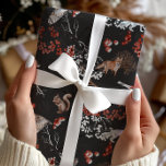 Papier Cadeau Watercolor Woodland Berries and Animals Christmas<br><div class="desc">Beautiful and elegant black Christmas wrapping paper features painted woodland berries and branches,  with cozy forest animals. Shop this store for coordinating holiday designs.</div>