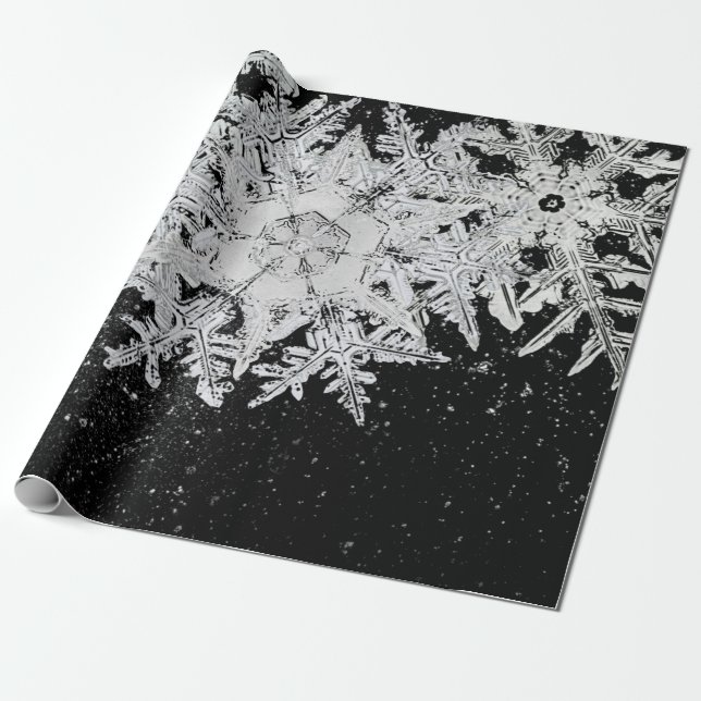 PAPIER CADEAU WILSON BENTLEY SNOWFLAKES ON NIGHT SKY (Déroulé)