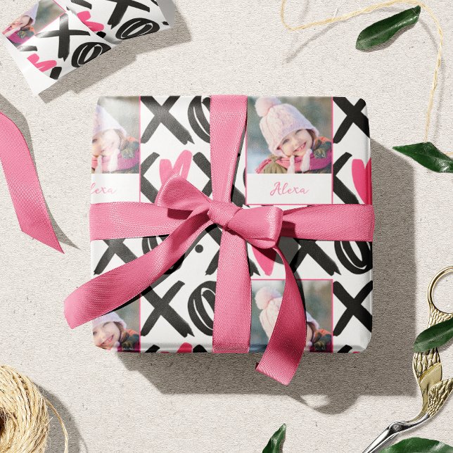 Papier Cadeau XOXO Photo et Motif de coeur Saint Valentin (Créateur téléchargé)