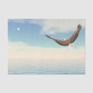 Papier Mousseline Aigle à tête blanche volant sur l'océan jusqu'à la