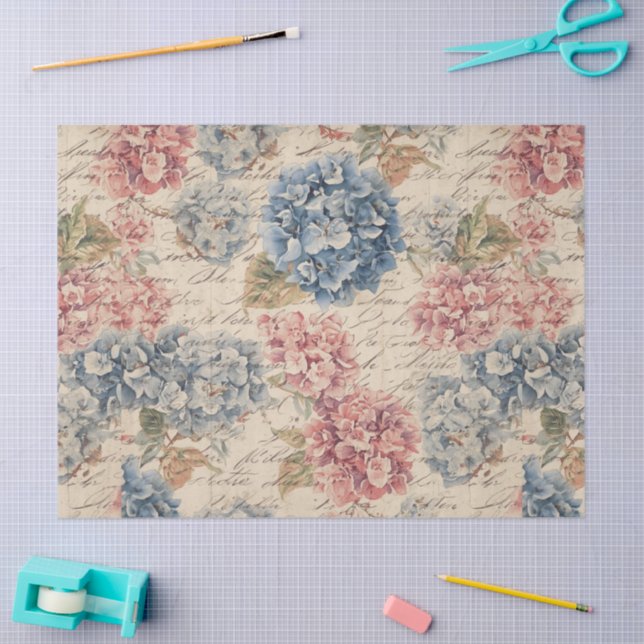 Papier Mousseline Antique Blue and Pink Hydrangea Ephemera Script  (Artisanat)