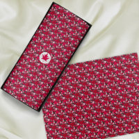 Feuilles d'érable sur un papier Arrière - plan de