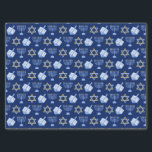 Papier Mousseline Hanoukka Blue Menorah Dreidel Motif Chanukah<br><div class="desc">Beau papier de tissu Hanoukka en bleu joli avec un motif cool de la star du judaïsme,  rêvé pour les jeux de Chanukah amusants,  et la menorah juive pour les vacances.</div>