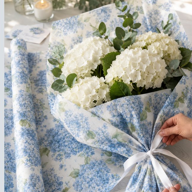 Papier Mousseline Hydrangea Floral Bleu Élégant (Wrap gifts with timeless elegance using soft blue hydrangeas—perfect for heartfelt giving and floral)