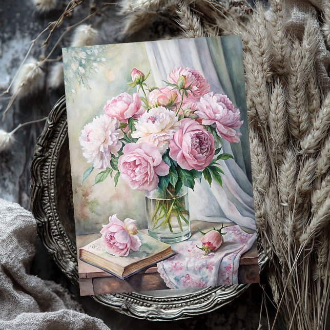 Papier Mousseline Vase élégant avec des pivoines roses sur la table (Elegant vase with pink peonies on table tissue paper)