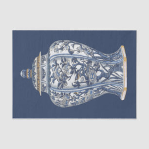 Papier Mousseline Vase en porcelaine bleue et blanche de Vision Stud