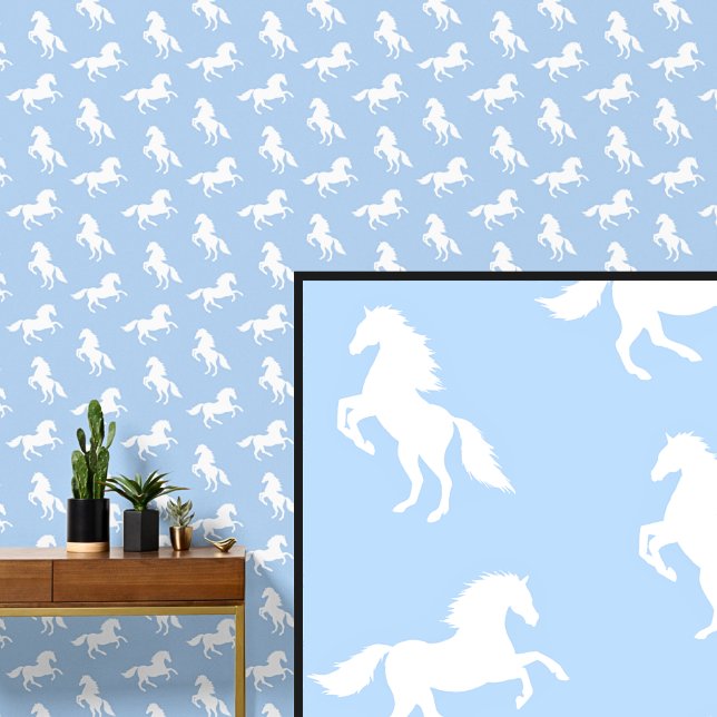 Papier Peint Chevaux blancs sur fond bleu pâle doux  (Créateur téléchargé)
