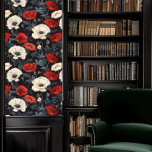 Papier Peint Dark Academia Poppies rouges et blanches<br><div class="desc">Élevez votre espace grâce à notre papier peel-and-stick Dark Academia, un design sophistiqué qui incarne l'esthétique riche et érudite de l'académie classique. Avec des motifs de biologie, d'insectes, de motifs ornés, et des couleurs profondes et humoristiques, ce papier peint crée une atmosphère d'élégance intellectuelle et de charme intemporel. Parfait pour...</div>