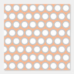 Papier Peint Élégant Retro Peach Motif Pois blanc<br><div class="desc">Faites une déclaration audacieuse avec ce papier peint élégant et accrocheur ! Des pois blancs avec une bordure taupe chic se répètent sans problème sur un arrière - plan orange pêche doux, pour créer un look incontournable qui est à la fois rétro, graphique et fraîchement moderne. Faites votre espace au-dessus...</div>